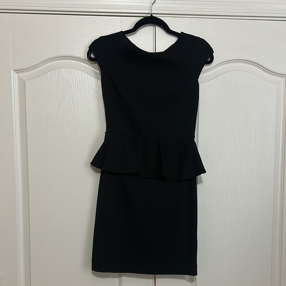Express Elegant Black Peplum Dress size 4 - Picture 1 of 7